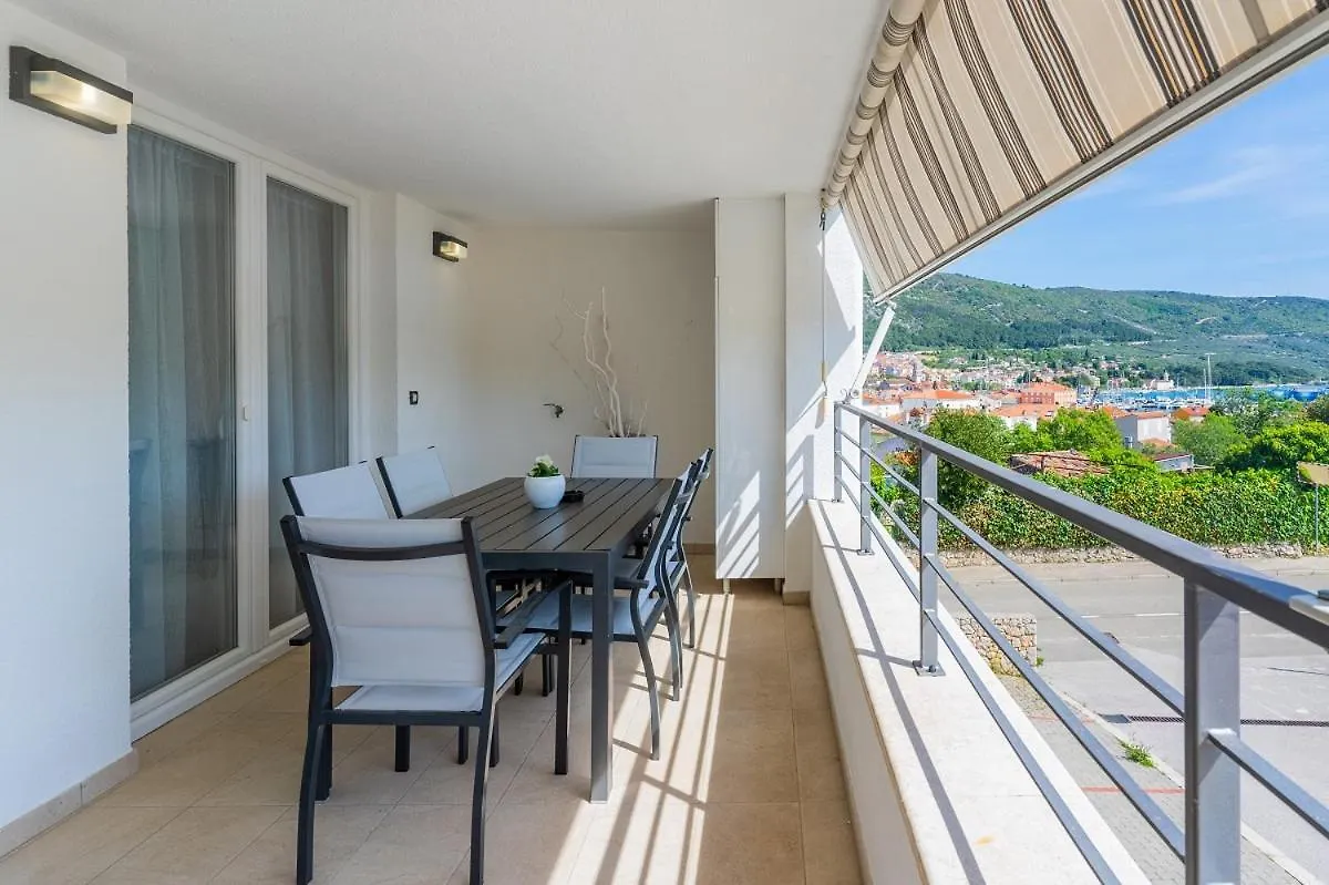 Apartman Kula Cres 0*,